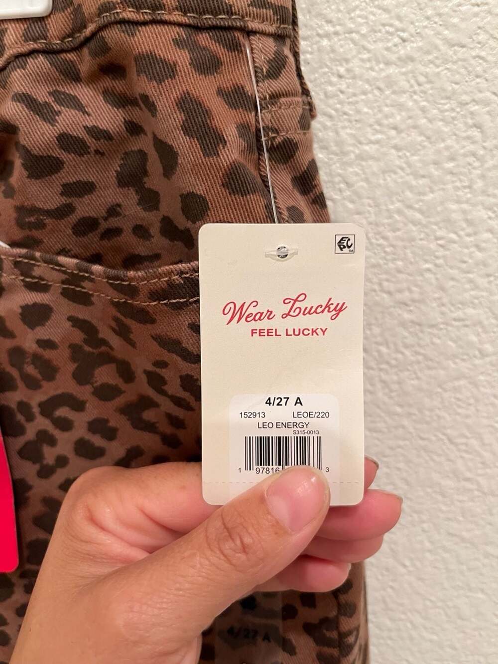 Lucky Brand The Baggy Leopard Print Jeans - Picture 4 of 10